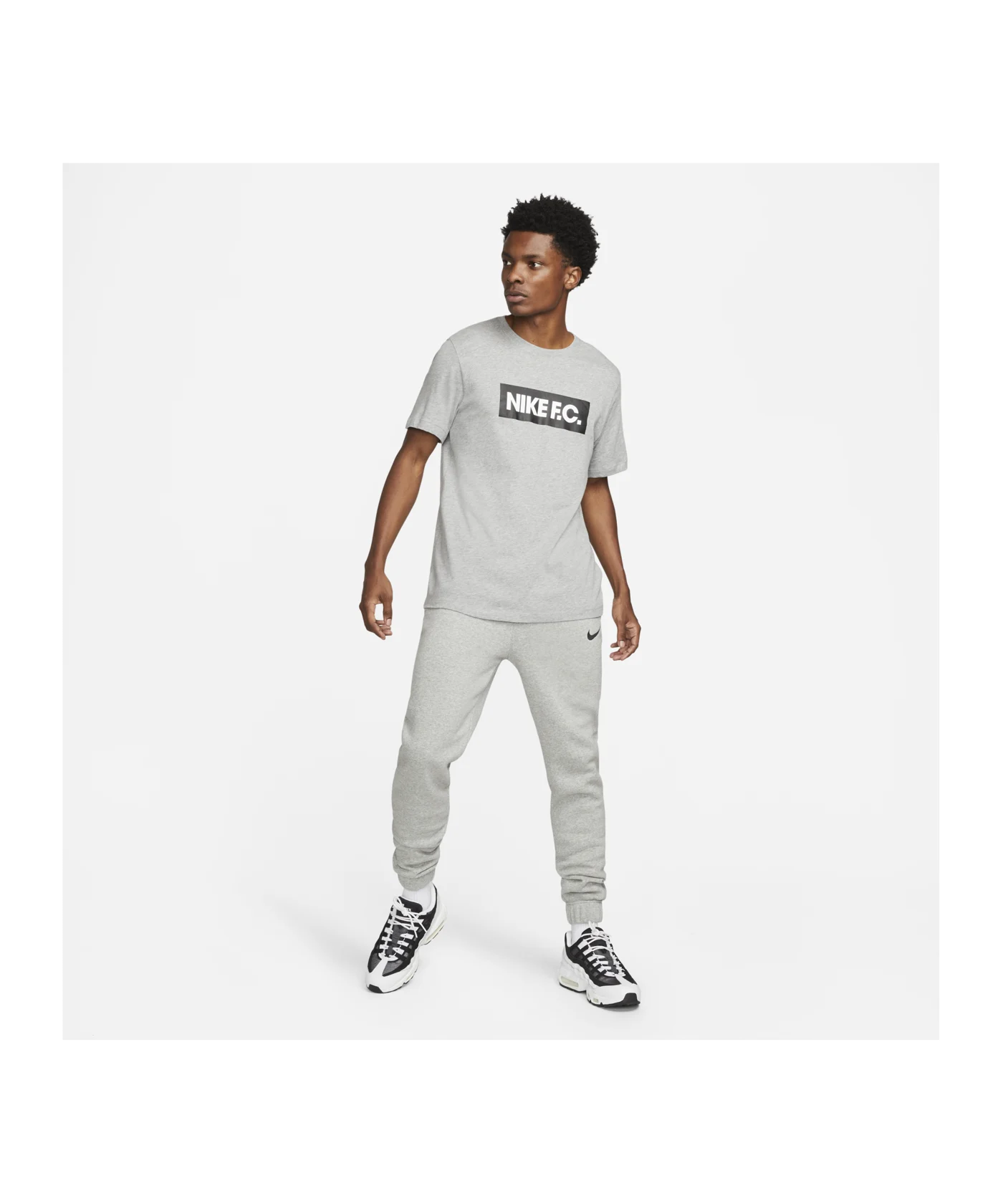 Nike Park 20 Fleece Jogginghose Grau F063