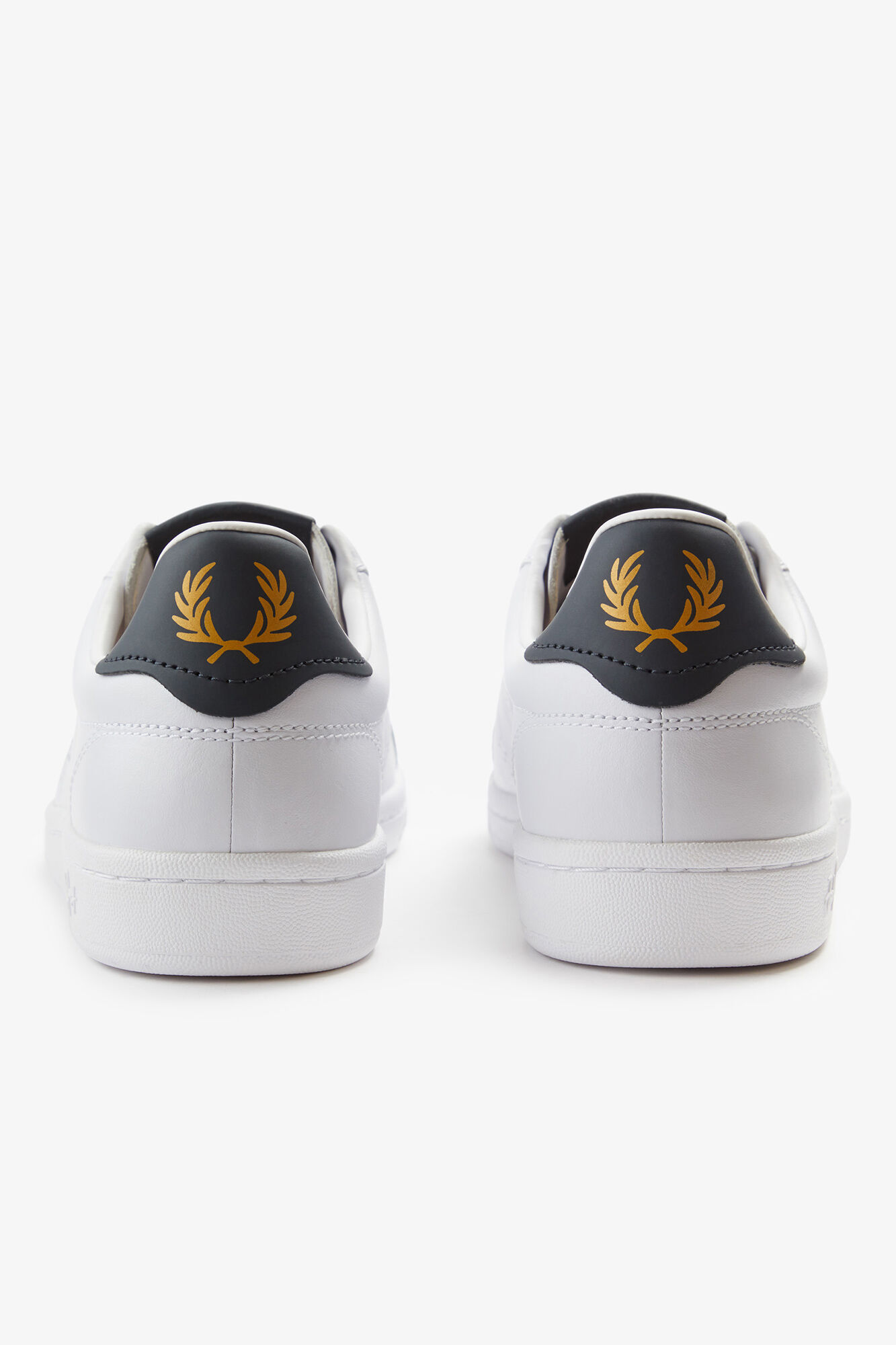 Zapatilla b721 pele - Estampado branco