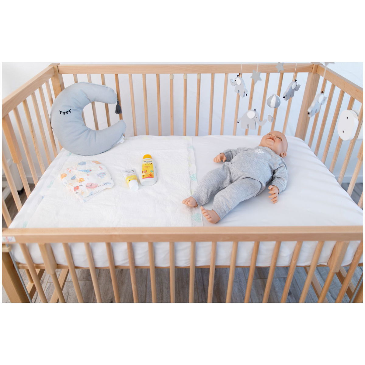 tiSsitiSsi   Beistell und Babybett HAJO natur