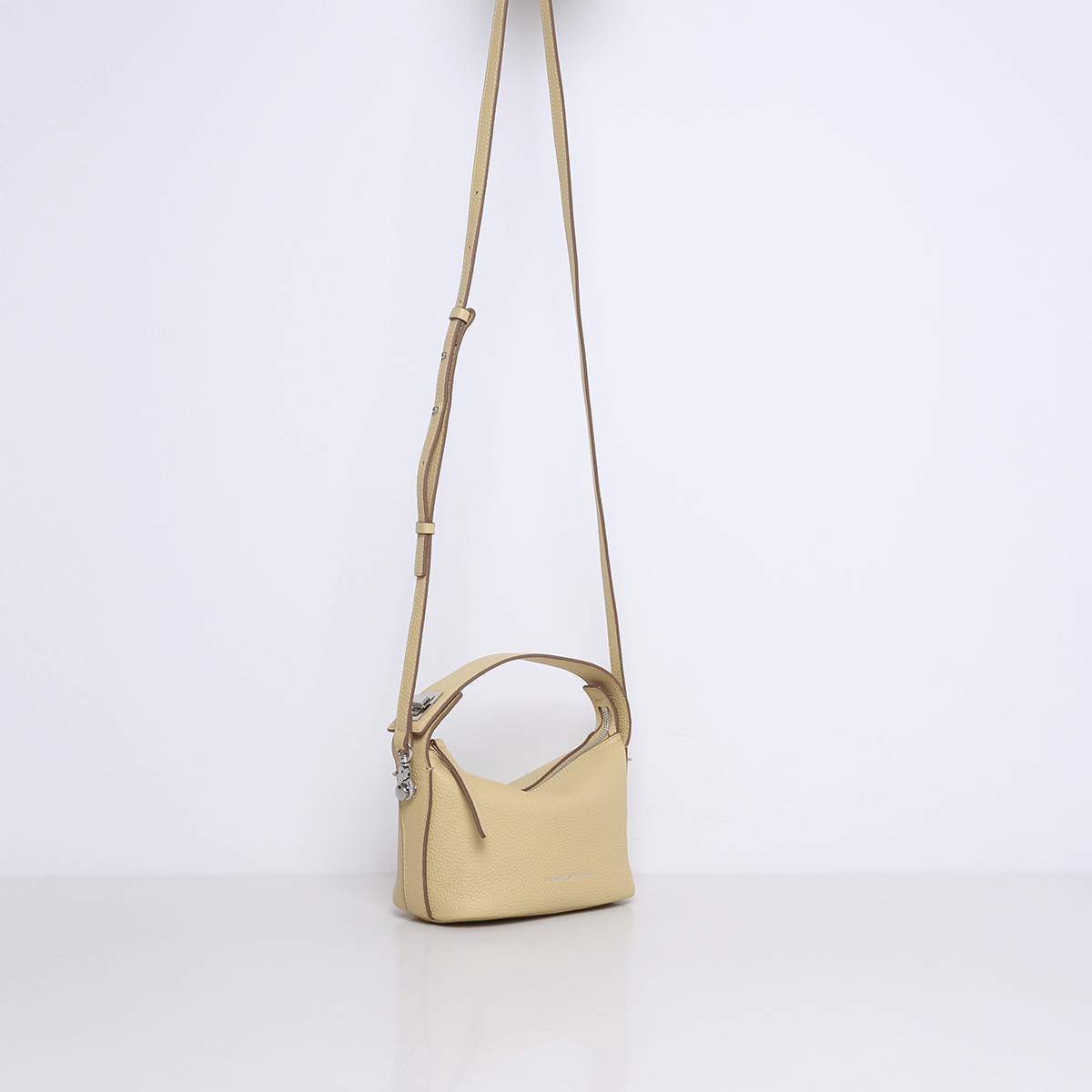 DENIZ | BUTTER