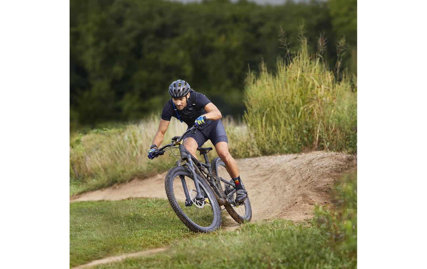 Leistungsmesspedale Rally XC200<br>Leistungsmesser mit Dualsensor und Cycling Dynamics Unterstützung