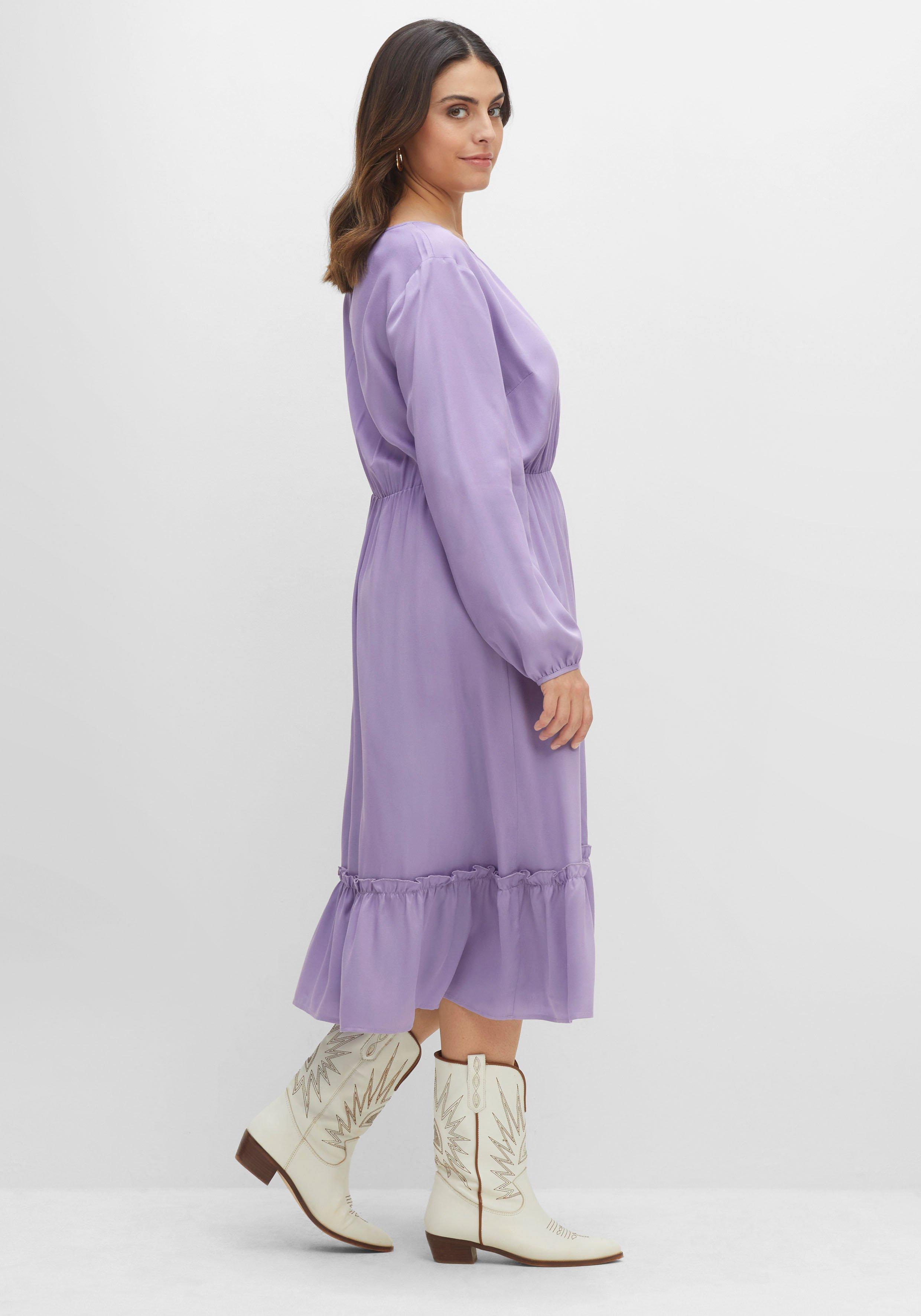 Midikleid mit Taillengummi und Rüsche am Saum