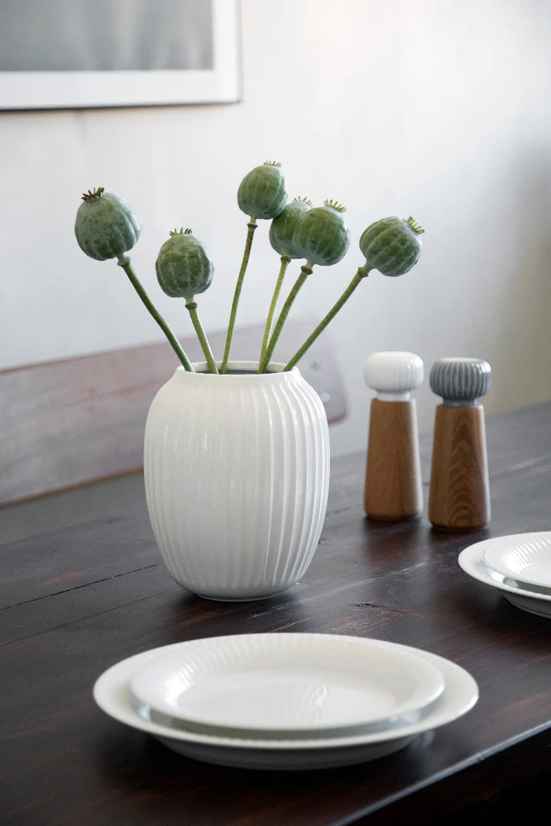 Kähler  Hammershøi vase, hvid - H: 20cm.