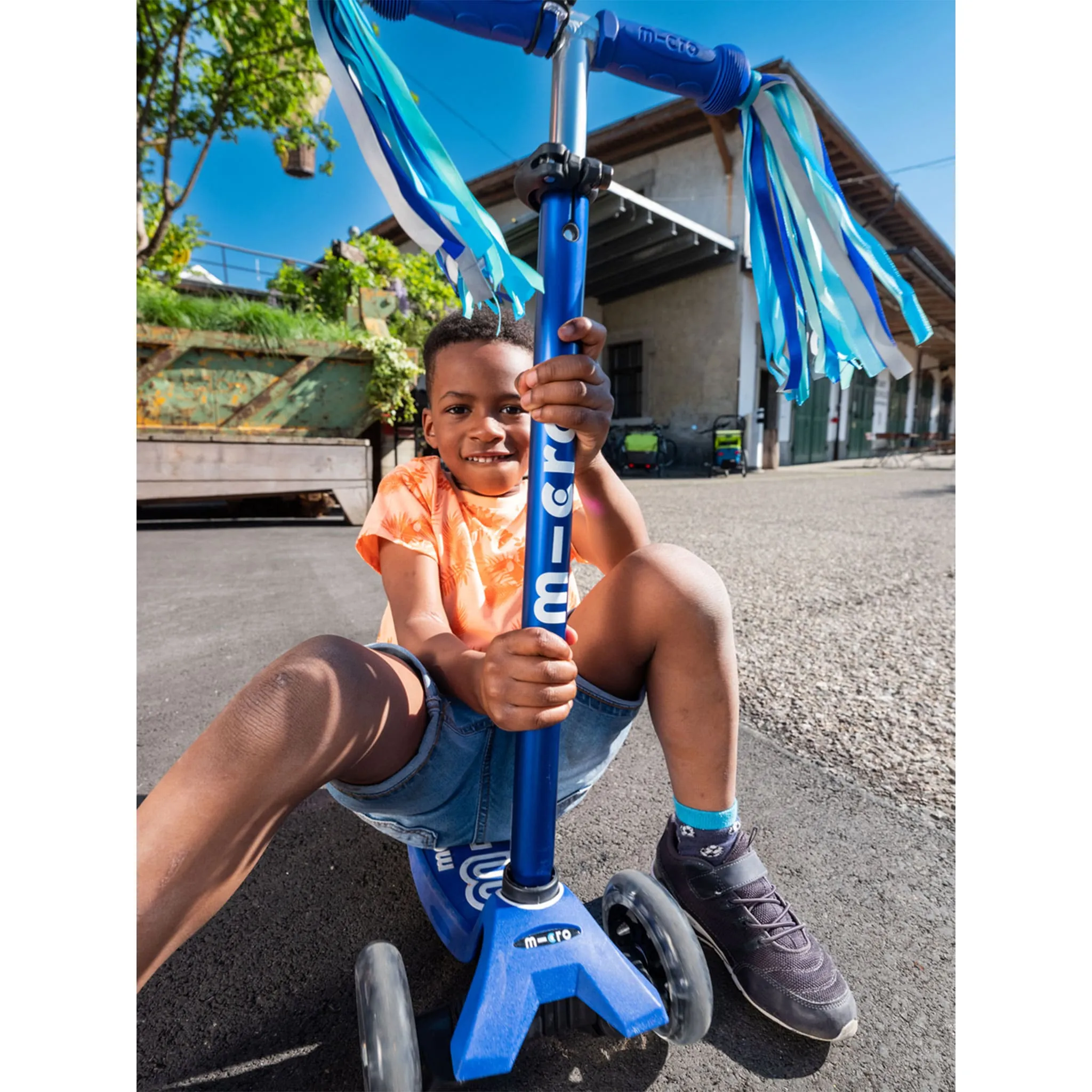 Micro Trottinette Maxi MICRO Deluxe Kickboard - Bleu  Blanc