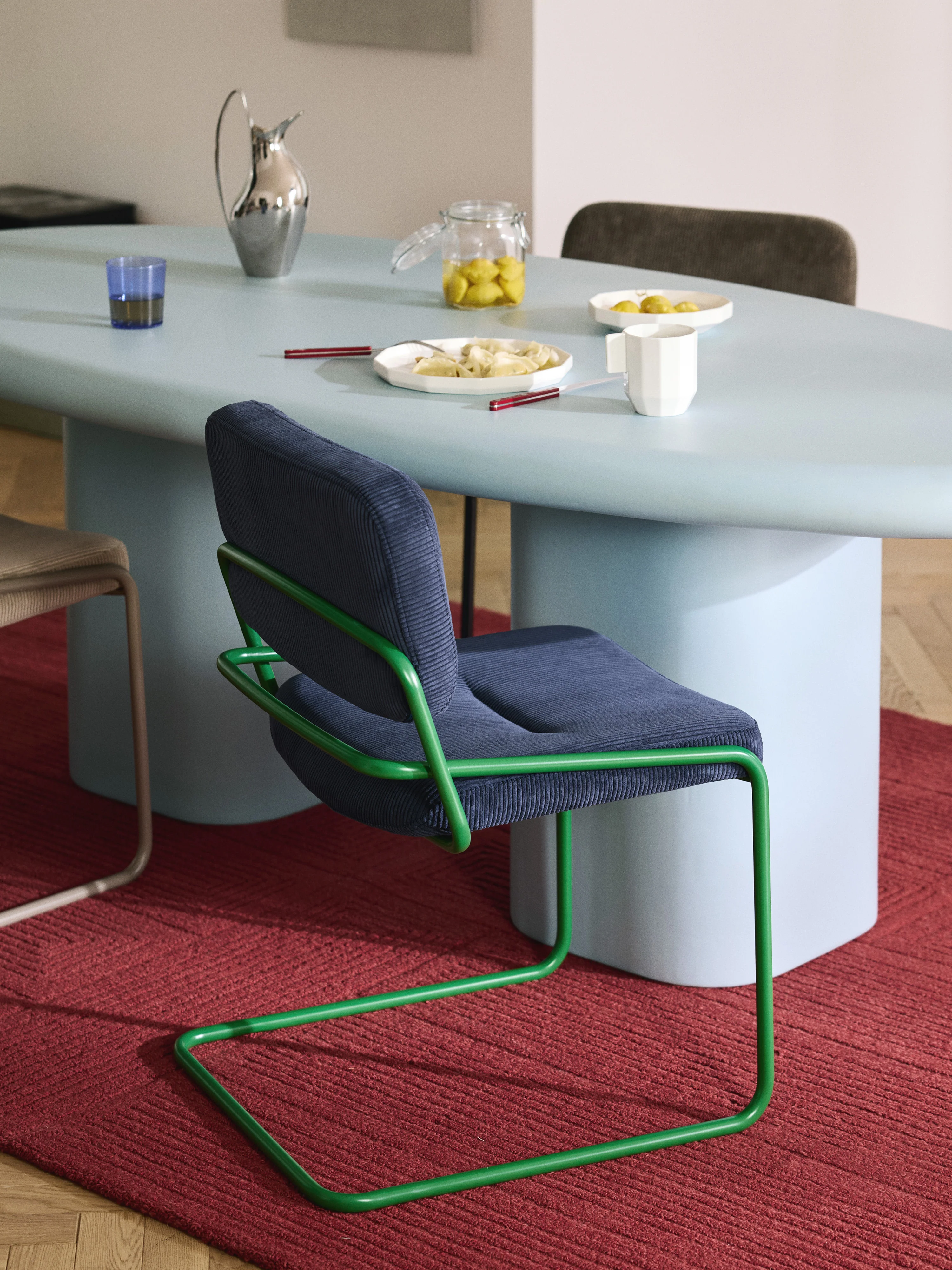 Cantilever stoel Don van corduroy