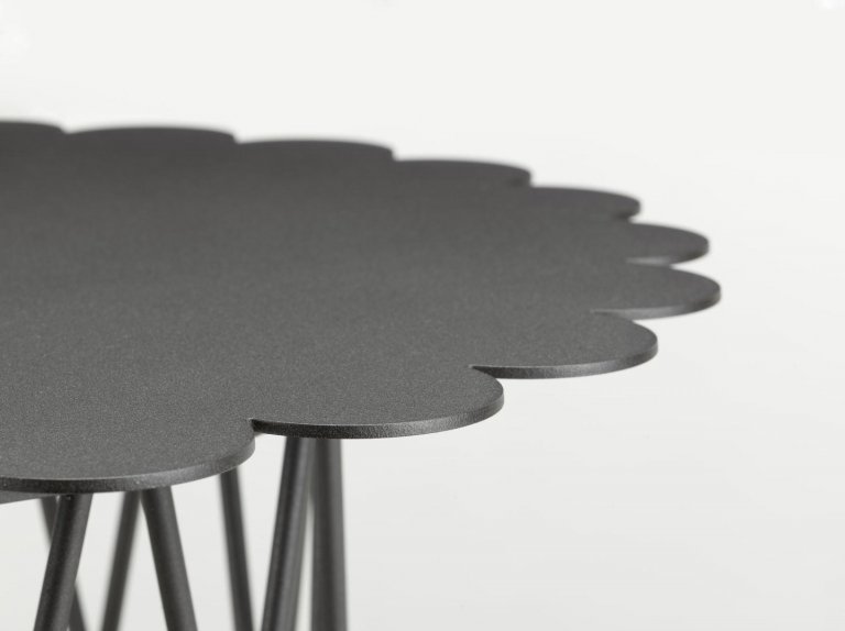 Vitra Flower tuintafel 80 rood