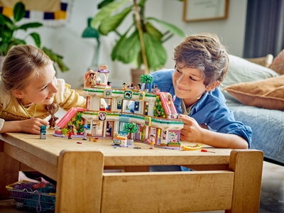 LEGO Heartlake City winkelcentrum (42604)