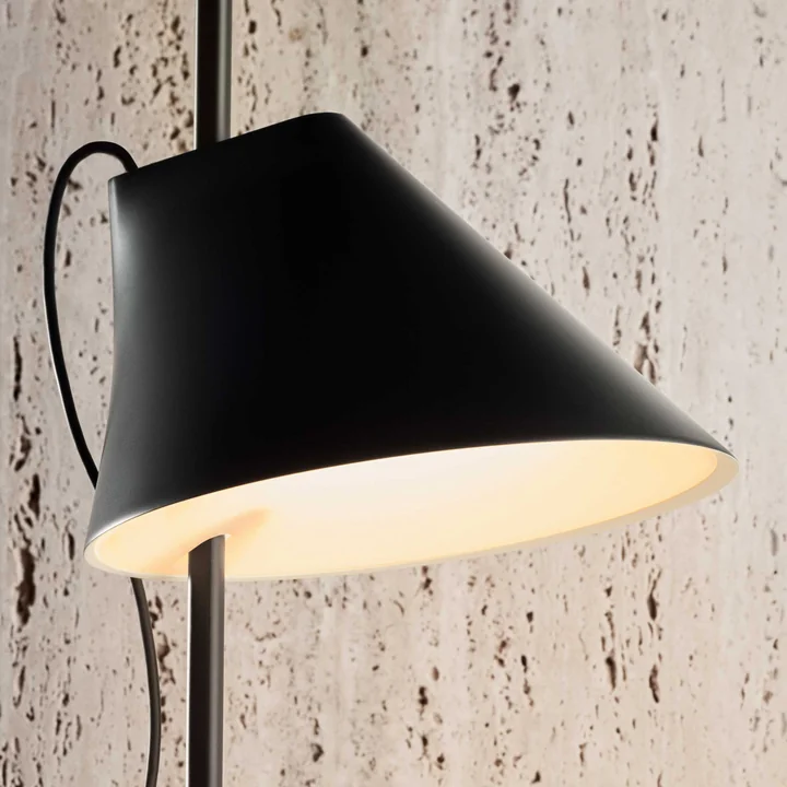 Louis Poulsen - Yuh Stehleuchte LED, schwarz