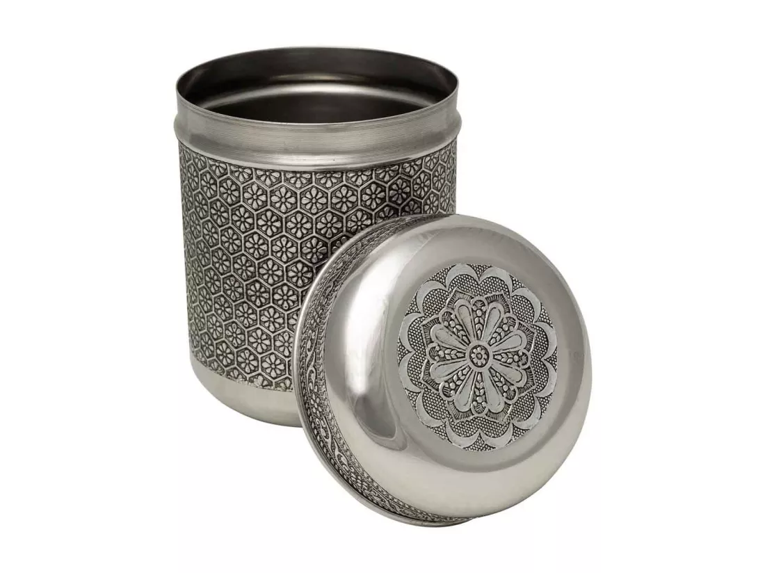Pot en métal repoussé argenté 10x10x12