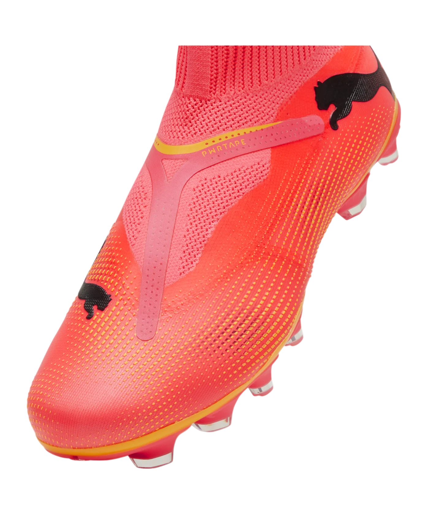 PUMA FUTURE 7 Match+ LL FG/AG The Forever Faster Rosa Schwarz F03