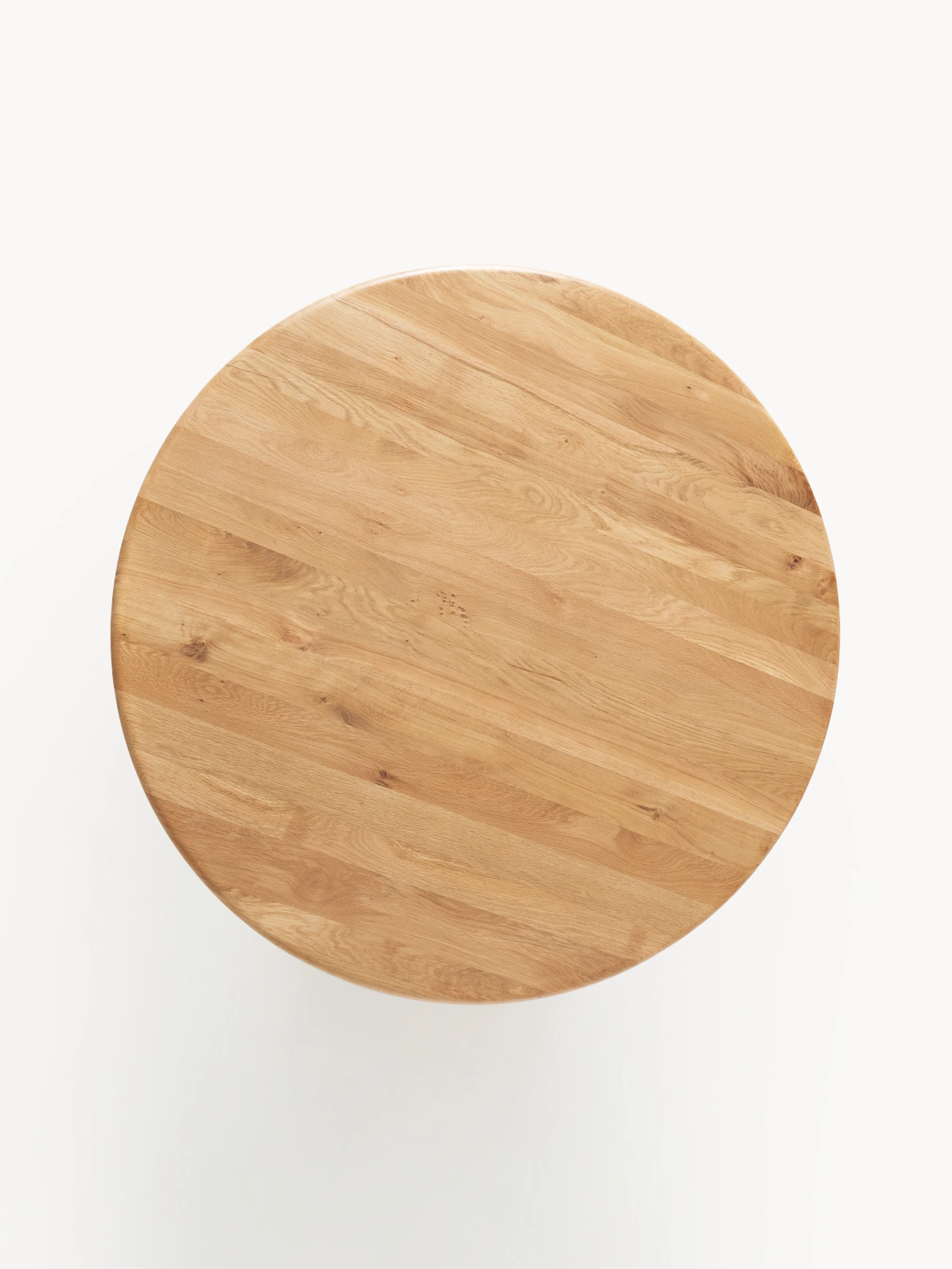 Ronde eettafel Nelly met groefstructuur, verschillende formaten