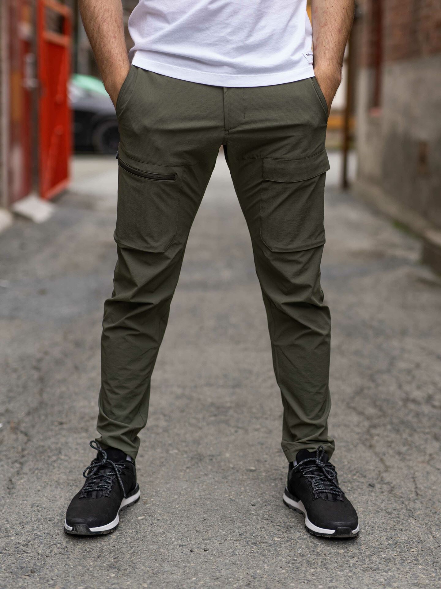Light Cargo Pants