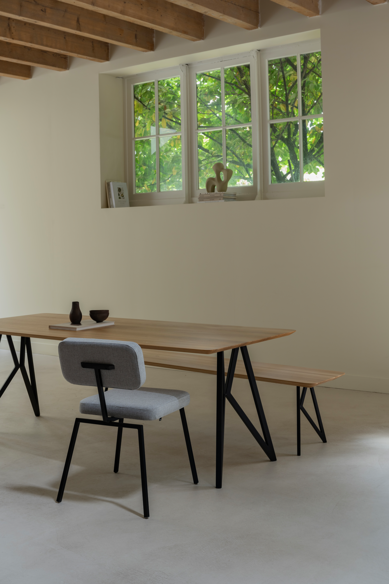 Studio HENK tafel Butterfly Rechthoekig, zwart frame - Smart Collectie 160 x 90 cm | Eikenhout | Verjongde rand | Frame Zwart