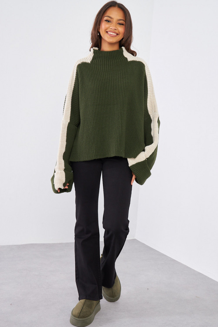Pull kaki en maille bicolore
