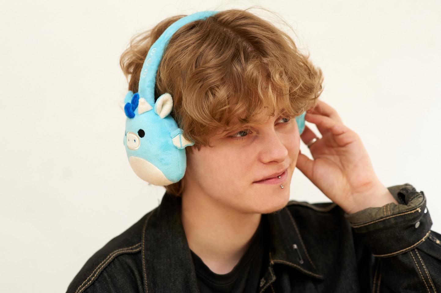 Squishmallows - Plush Bluetooth Headphones - Tatiana (608090)