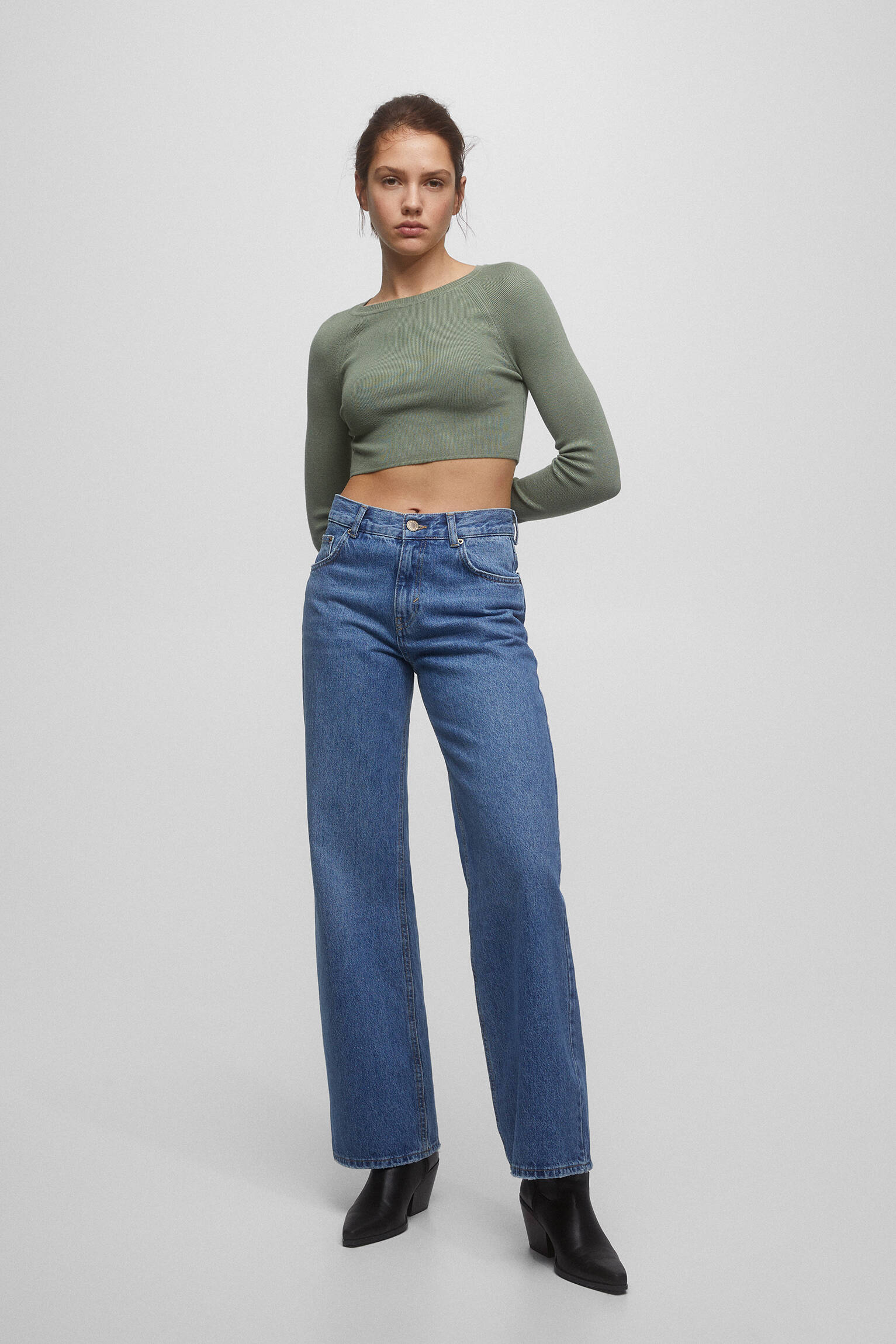 BLUSA DE MALHA CURTA - CÁQUI CLARO