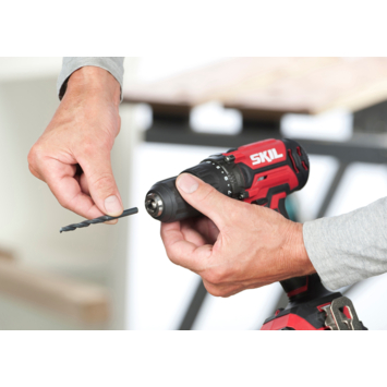 Skil 20V accuboormachine, LED-lamp & handstofzuiger incl. 2.0Ah accu+lader combinatieset