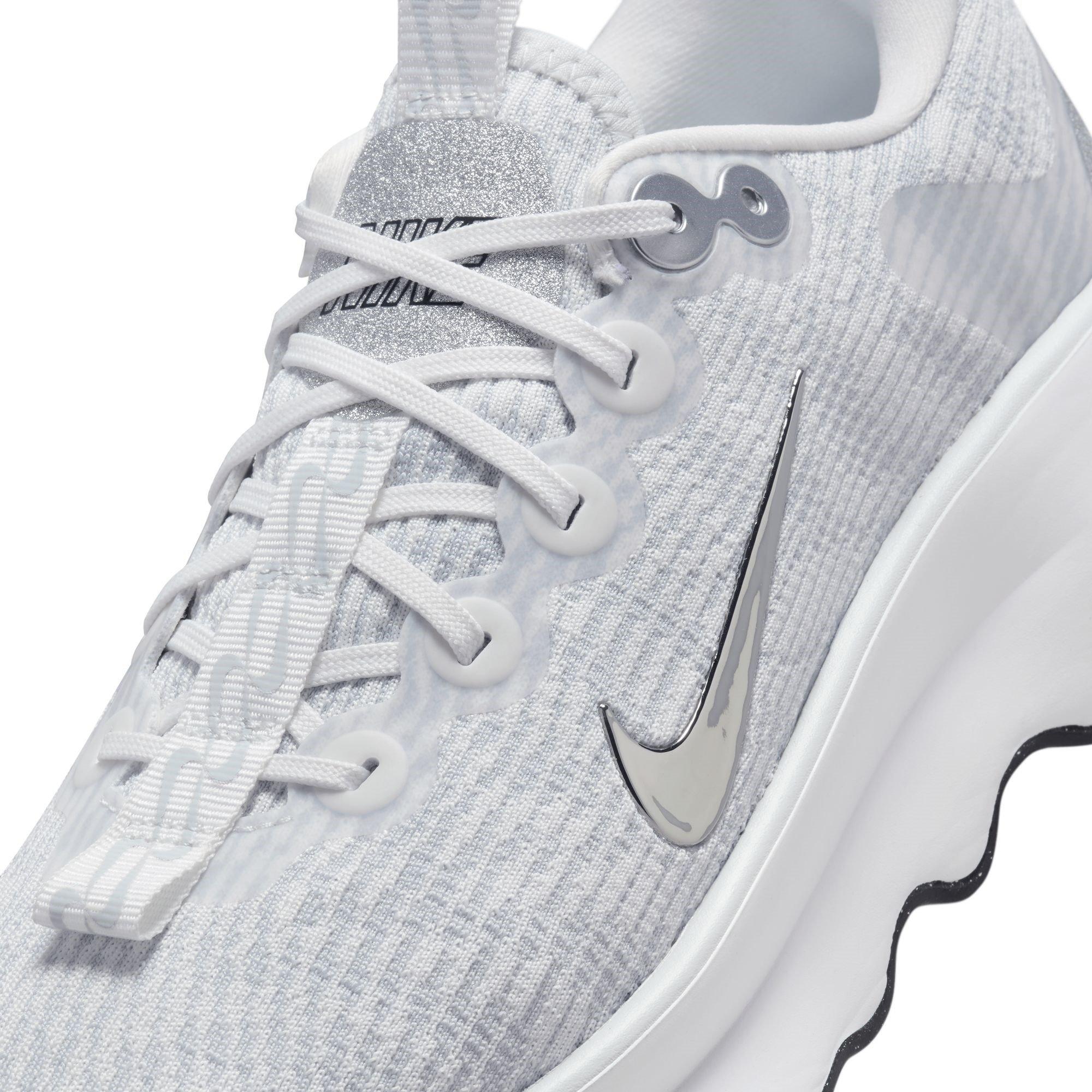 Nike Motiva Womens Walking Shoes