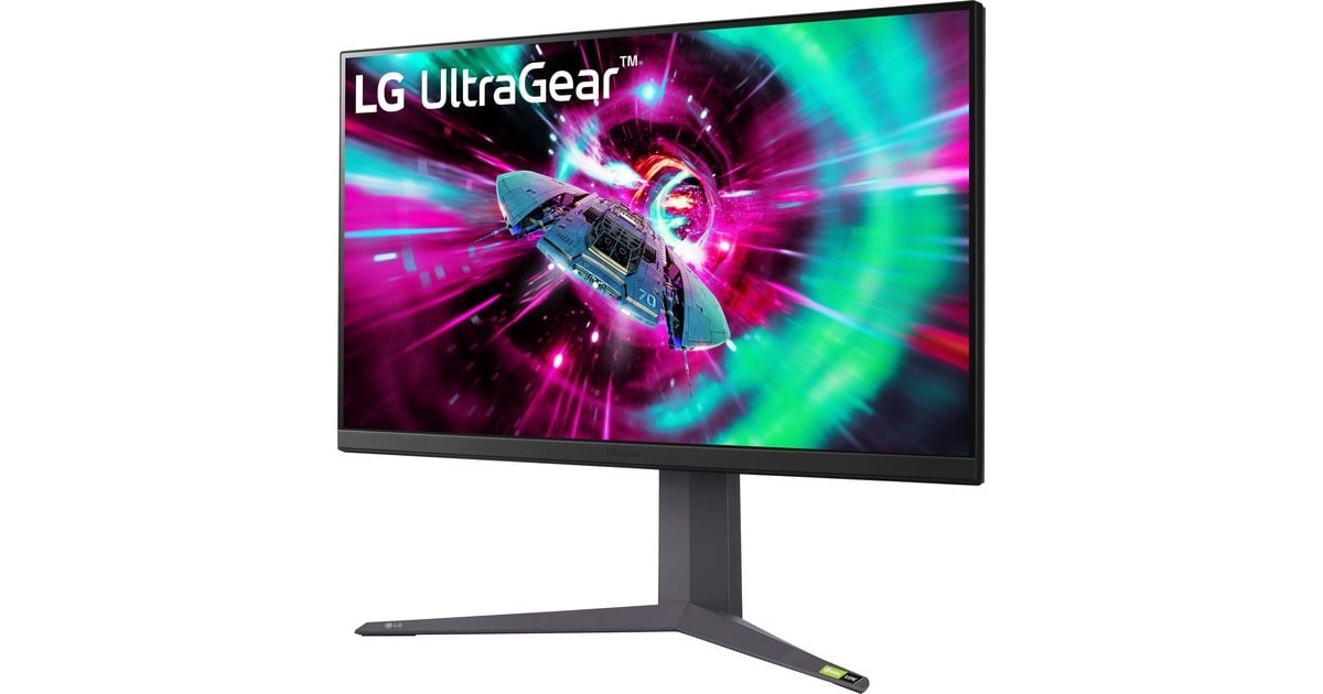 LGUltraGear 32GR93U-B 31.5