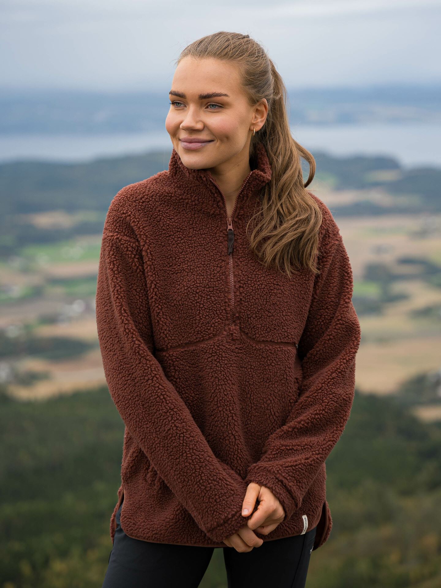 Mellow Pile Half Zip