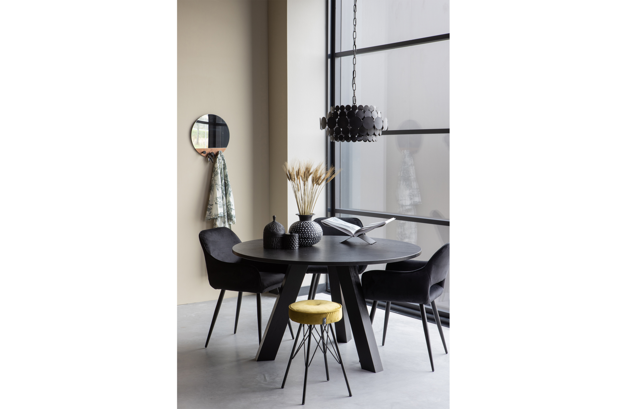 WOOOD stoel Jelle (set van 2) Fluweel Zwart - 2 stuks