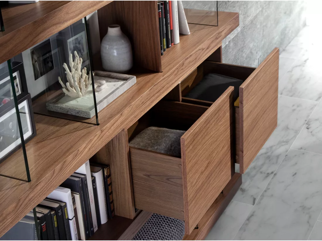 Grande étagère moderne bois noyer et verre trempé Atly 180cm