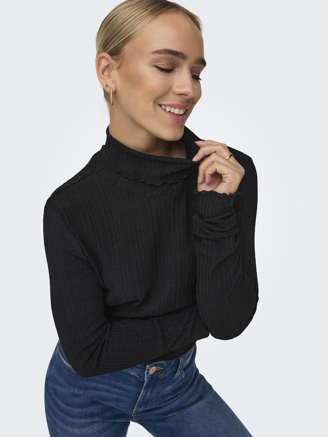 ONLKISSER Top Black