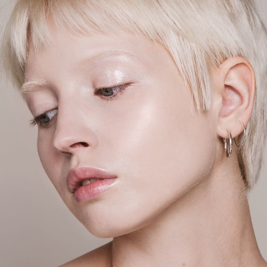 Mádara Skin Equal Foundation #10 Porcelain 30ml