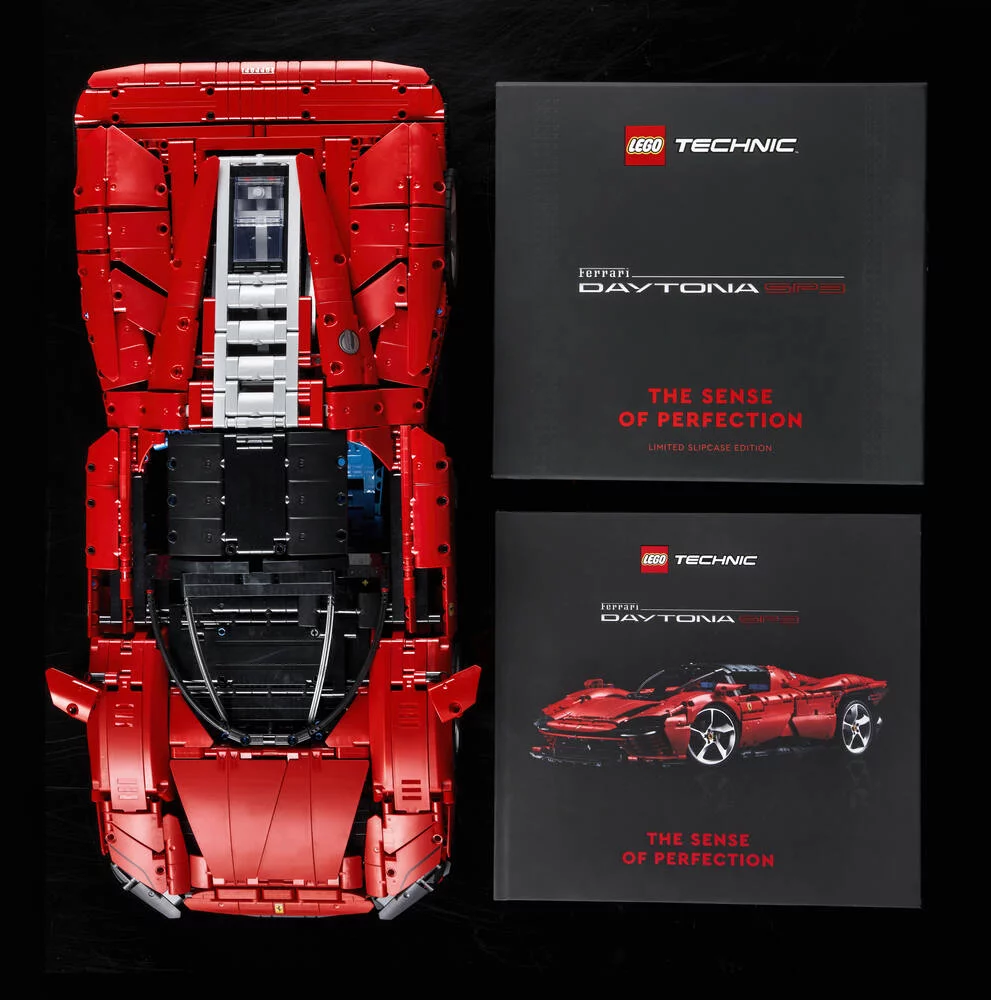 LEGO®TECHNIC 42143 - FERRARI DAYTONA SP3