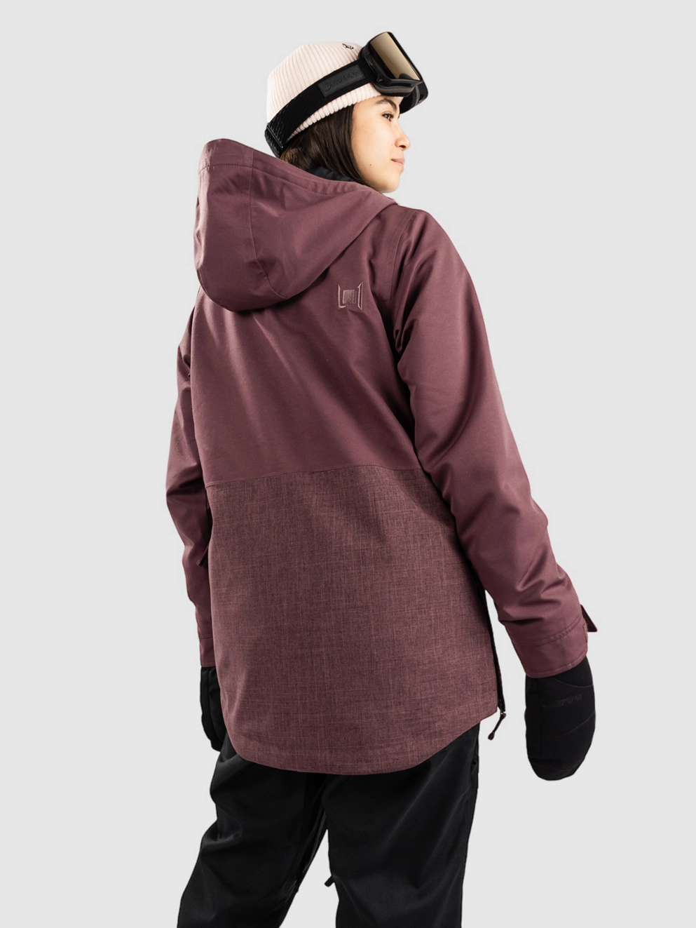 L1 Prowler Anorak huckleberry
