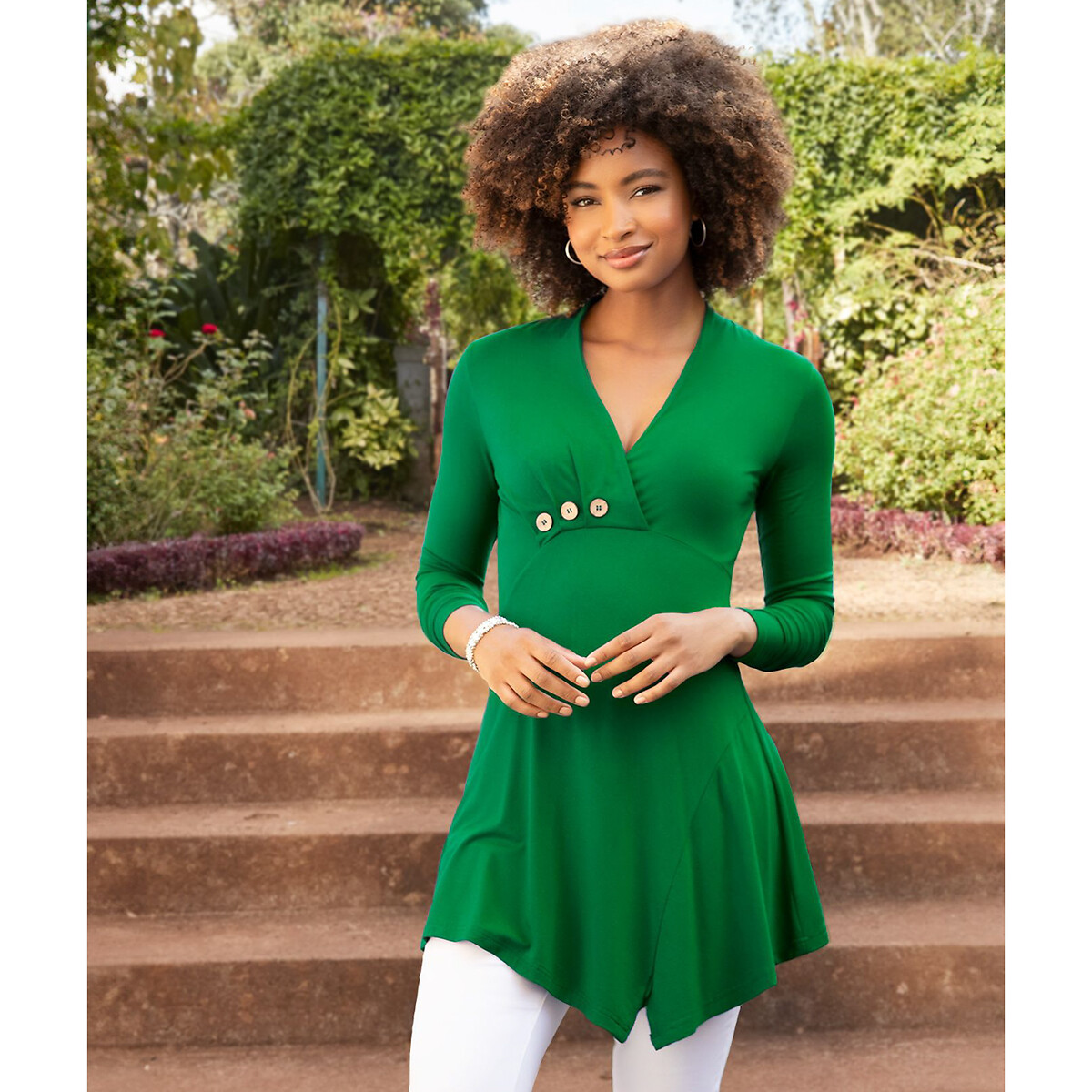 JOE BROWNS<br>Blusa com decote transpassado