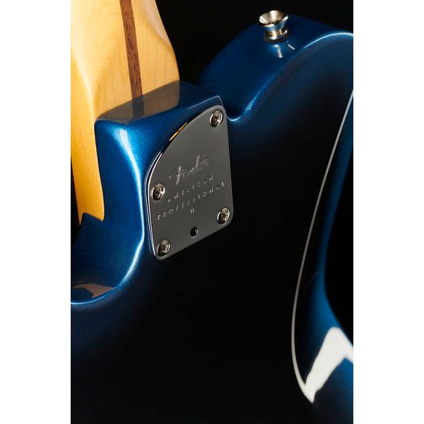 Fender AM Pro II Tele DLX DK NIT