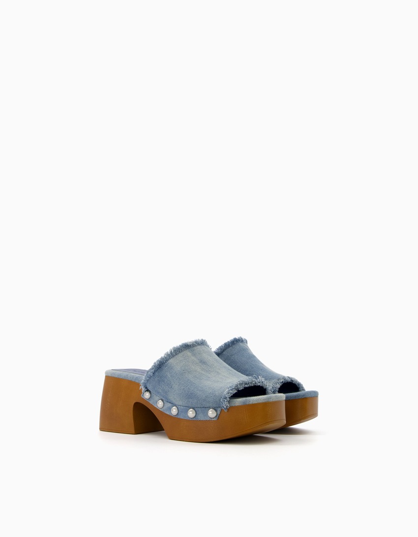 Sandálias de plataforma em jeans