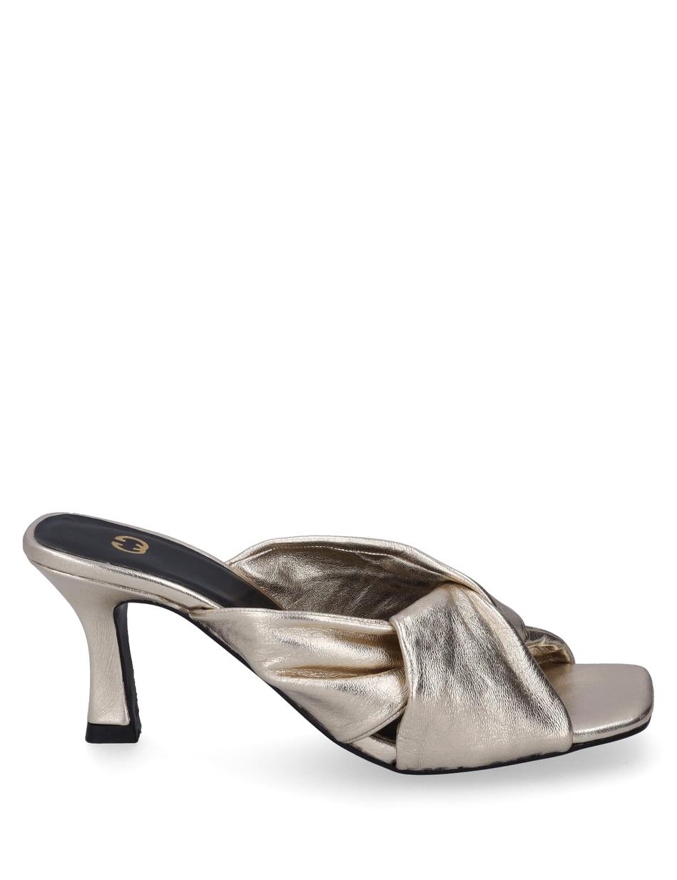 Pump Civita 01, gold