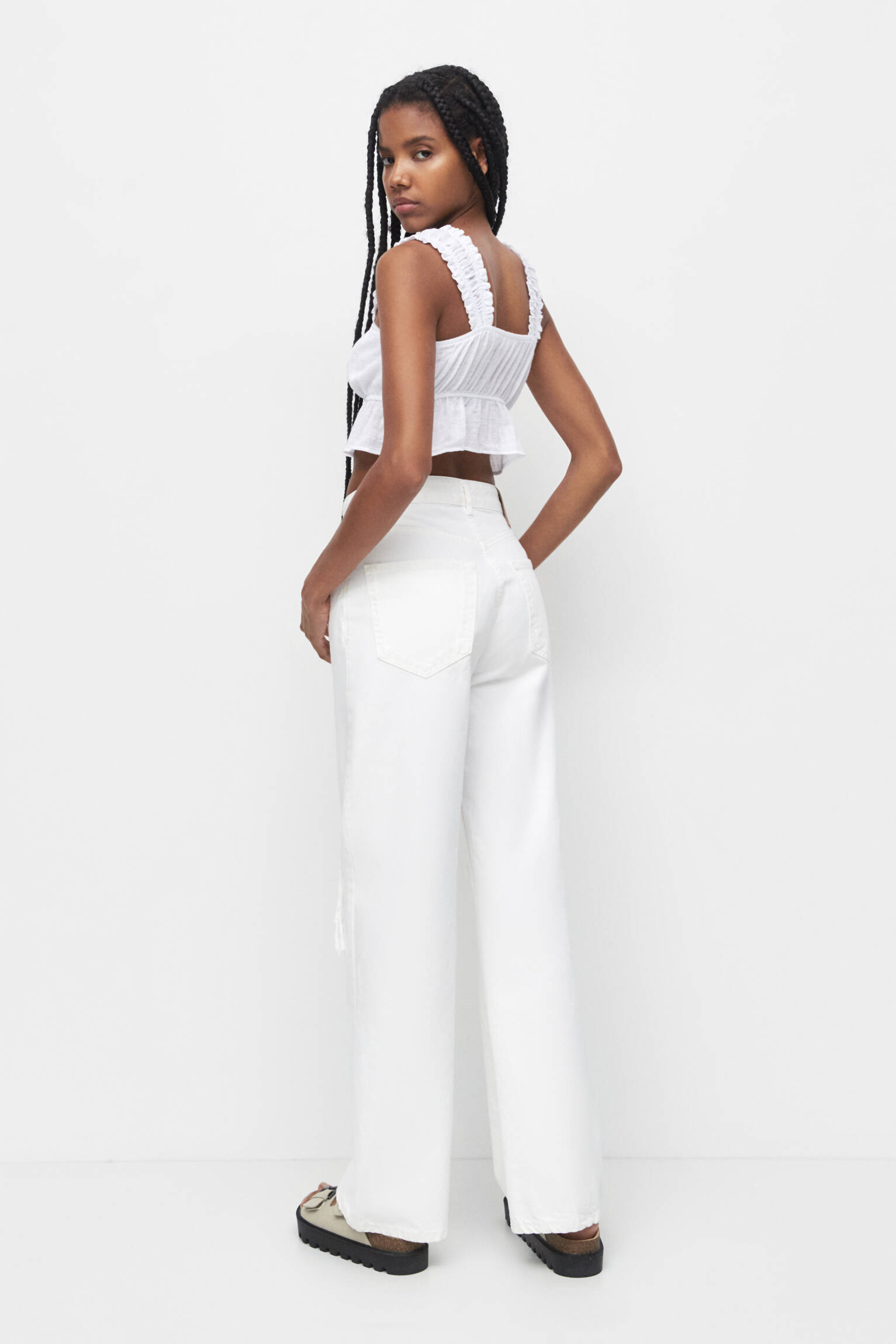 Top cropped com laço - branco