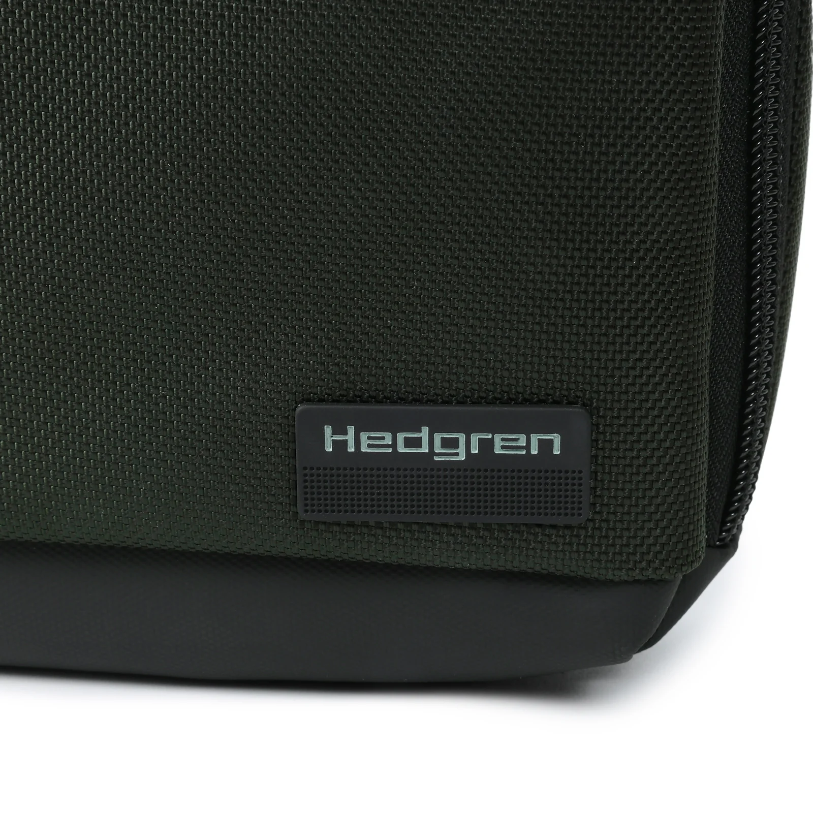 Hedgren Next App Vertical Crossover 7 inch + RFID Deep Depths