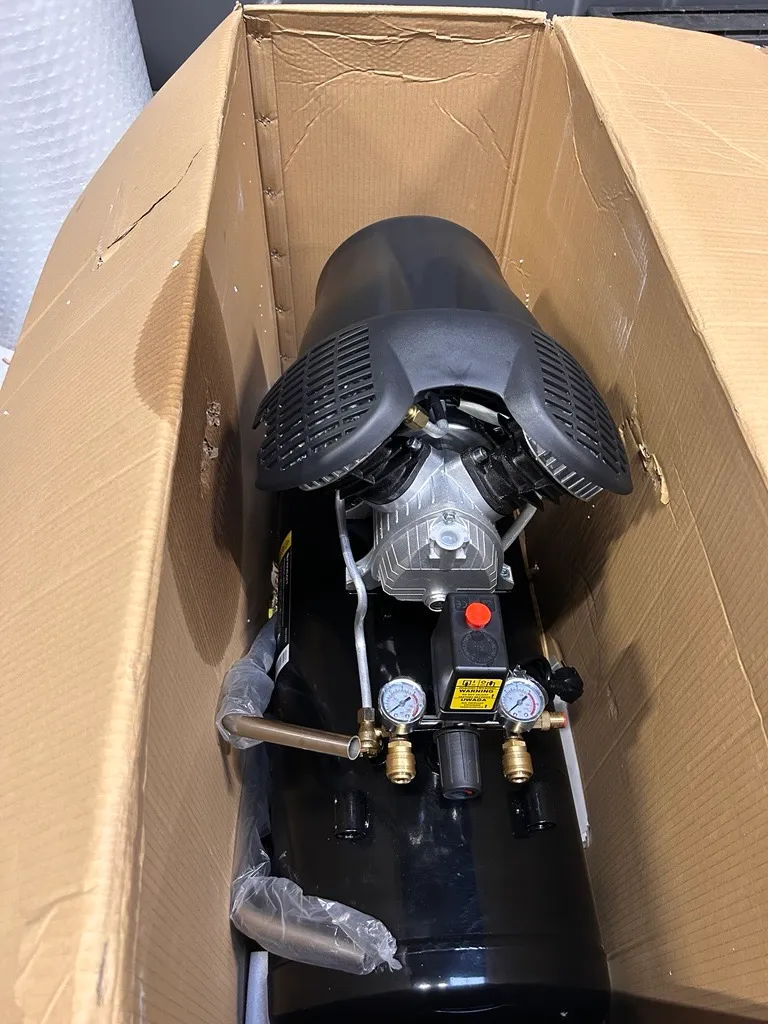 [OUTLET] - Piston compressor Pansam 8bar 100L (A077070)