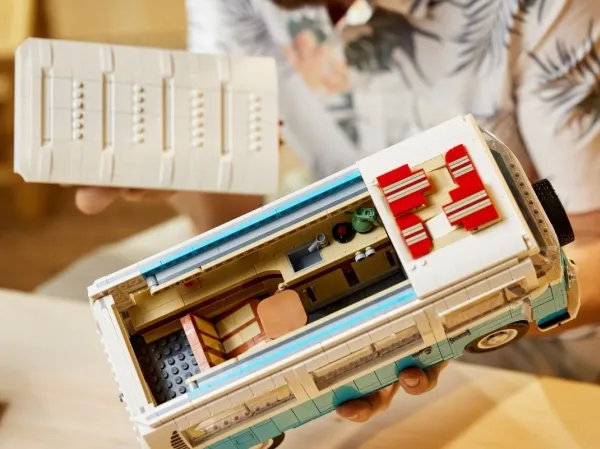 LEGO Creator Expert 10279 Volkswagen T2 autocamper
