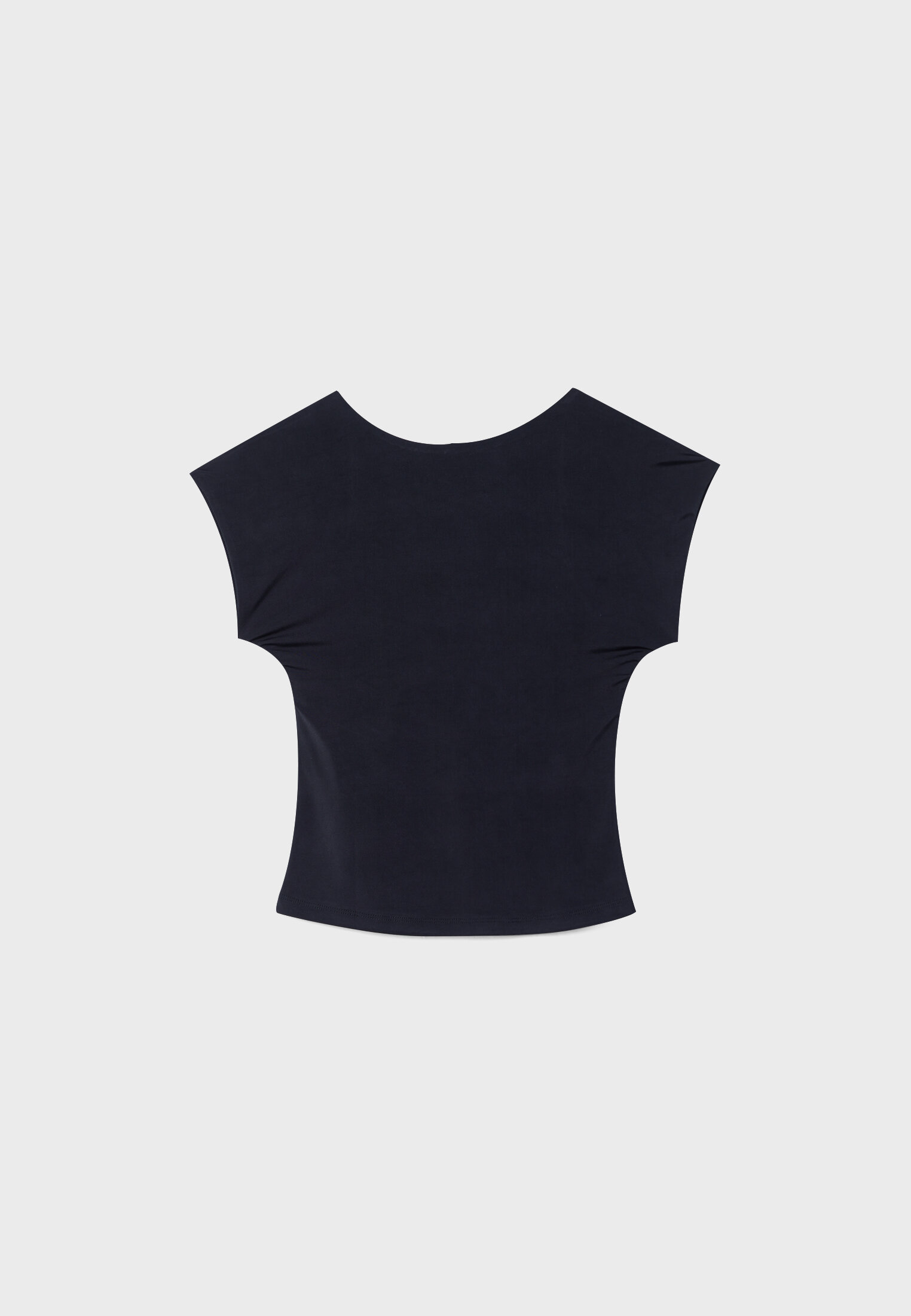 Camiseta com costas abertas