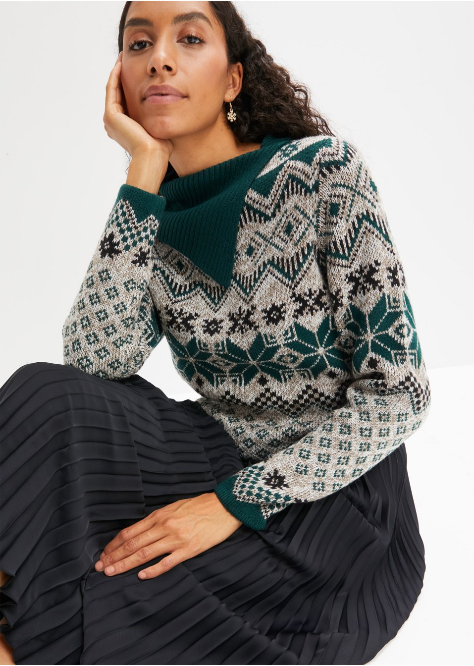 Pull à col roulé avec fente