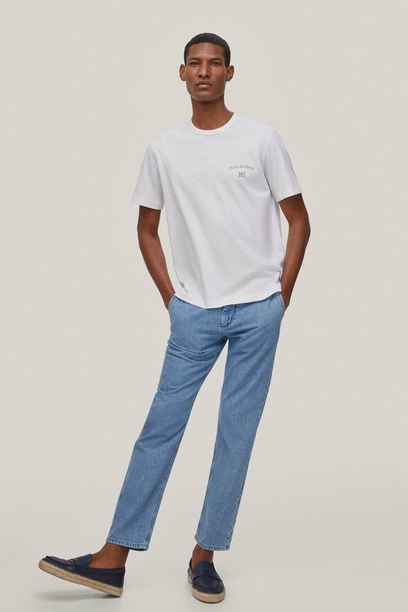 Camiseta com logo - Branca