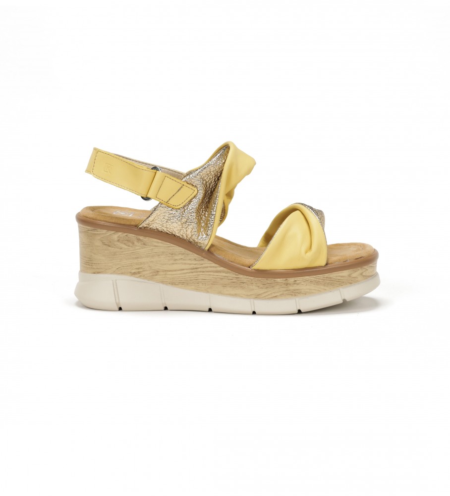 Sandálias Dorking by Fluchos Saray D9004 em couro amarelo - Salto plataforma de 8 cm -