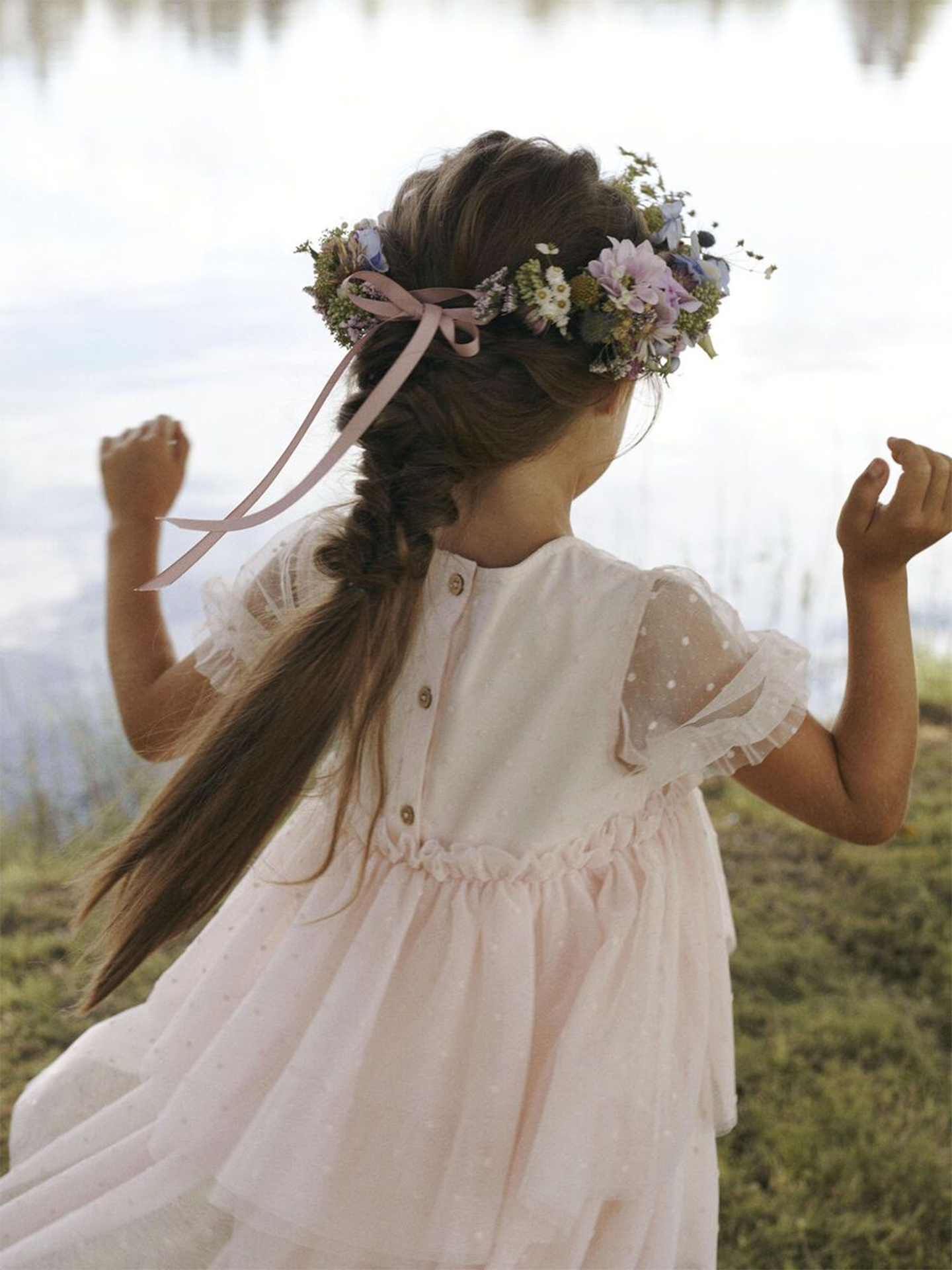 Frilla Short Sleeve Loose Tulle Dress