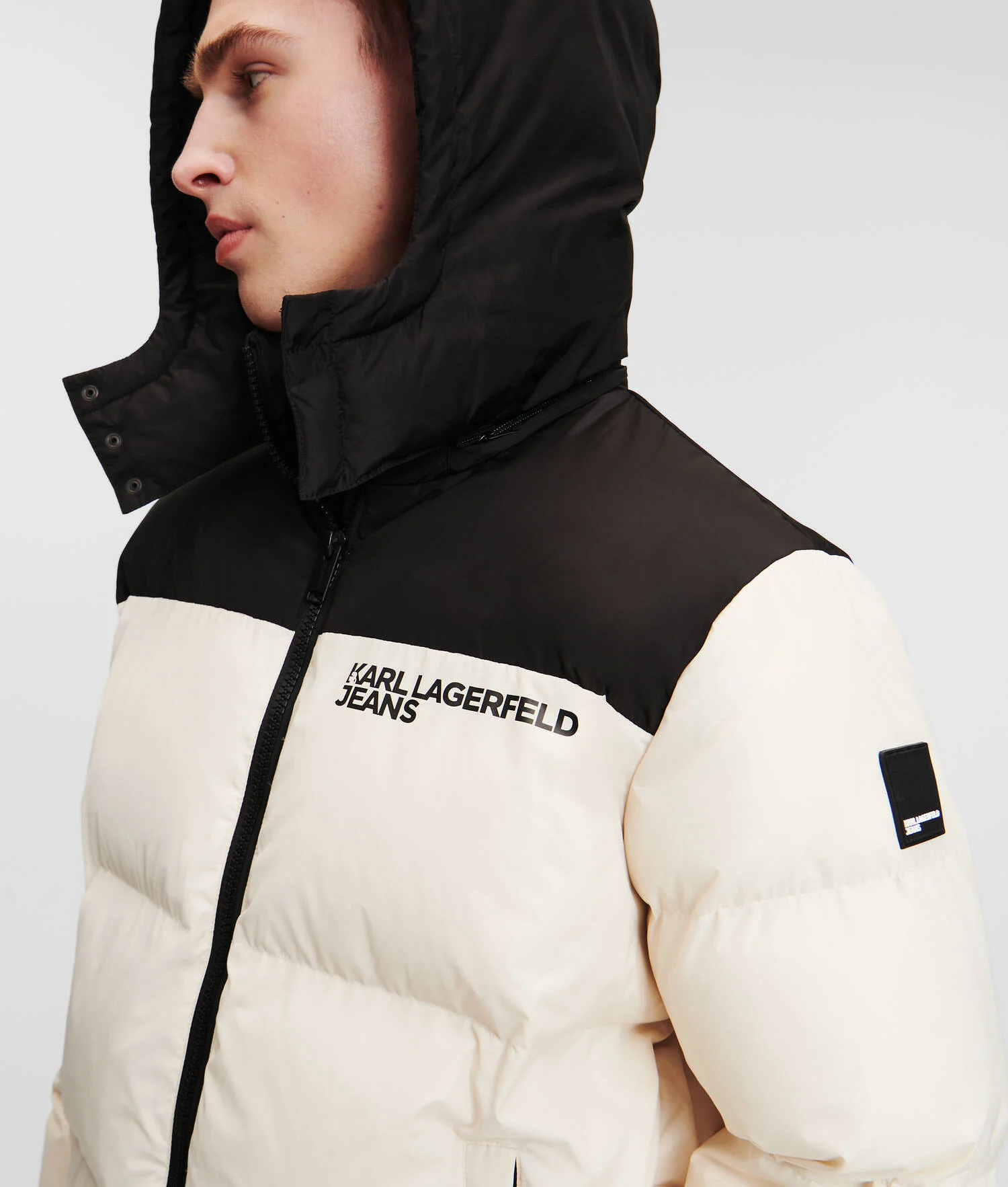 VESTE MATELASSÉE AVEC IMPRIMÉ COLOR BLOC KLJ