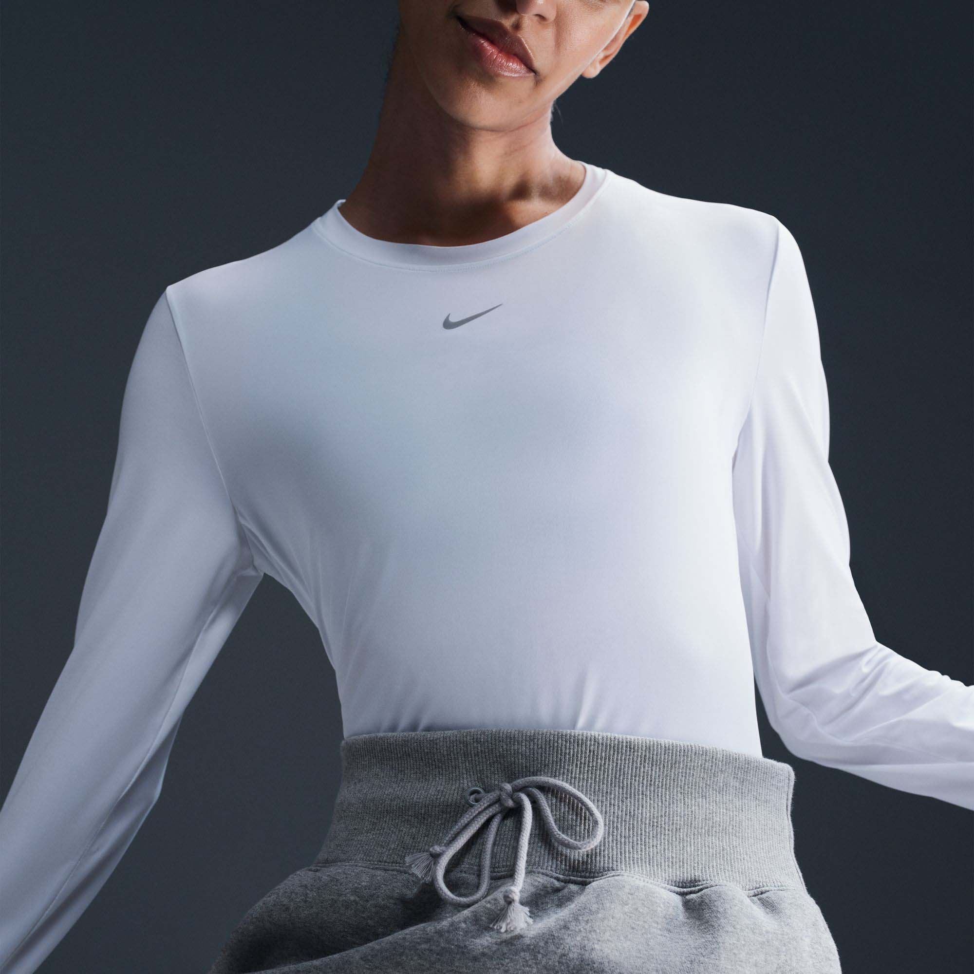One Classic Long Sleeve Top Dame 100/White/Black