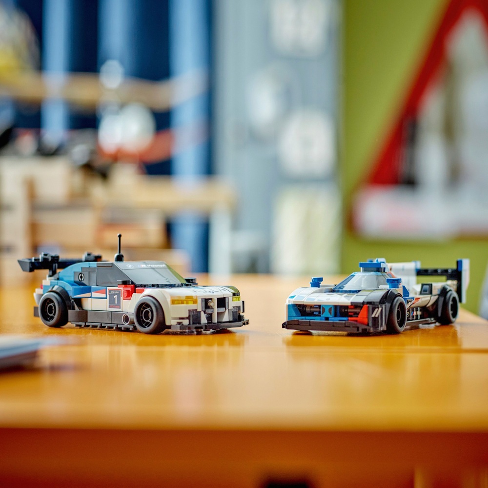 LEGO Speed Champions 76922 BMW M4 GT3 & BMW M Hybrid V8 Spielzeugauto-Set