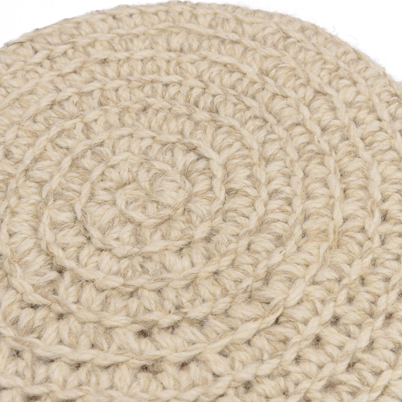 Macabane Tabouret rond en Laine tressée Sacha ivoire - D.40x42 cm