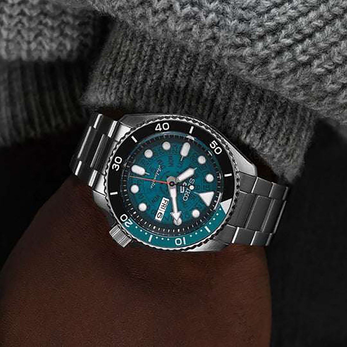 Montre Seiko 5 automatique skeleton vert