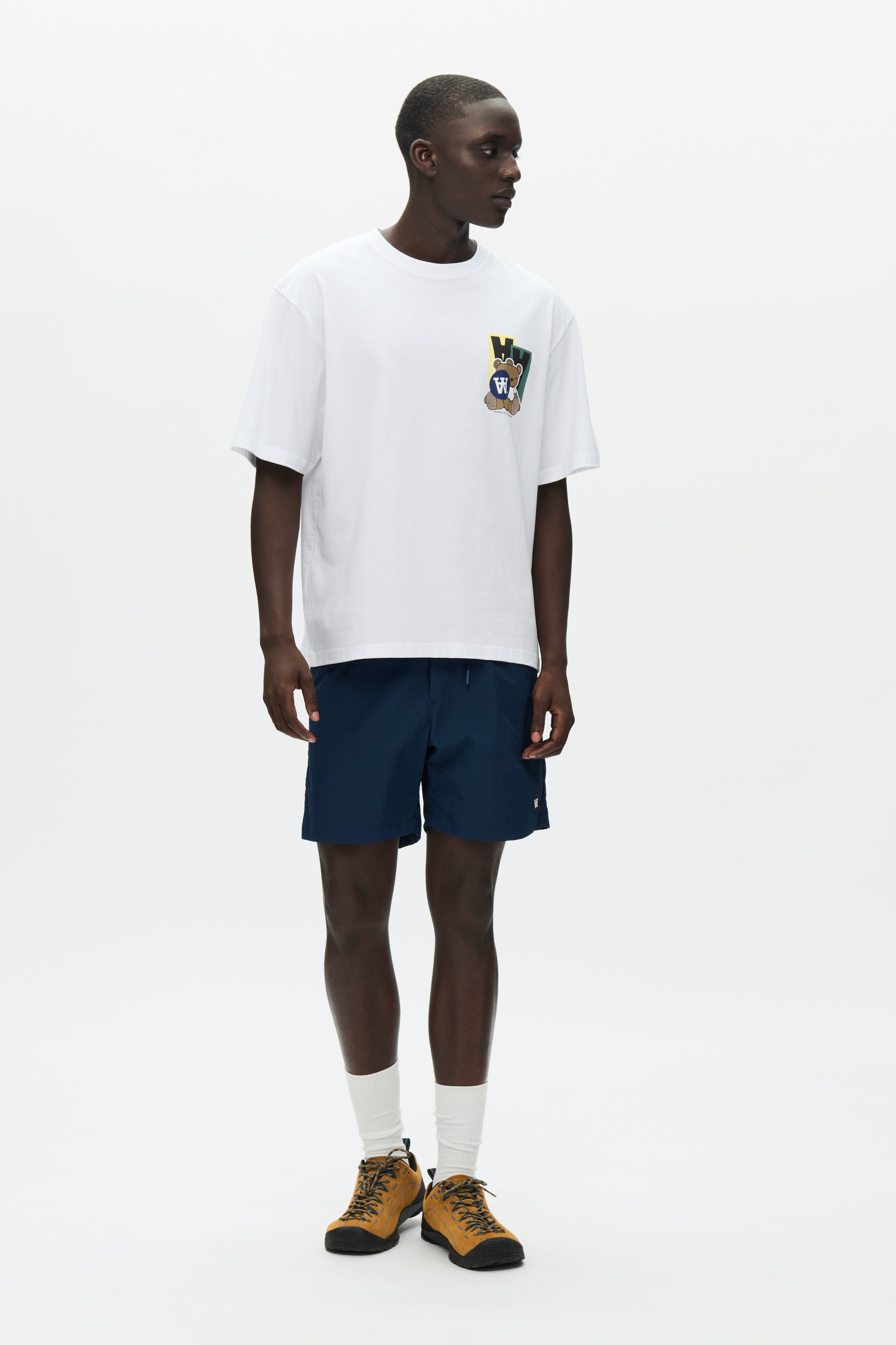 DOUBLE A BY W.W. MEN WWLiam T-shirt stickers