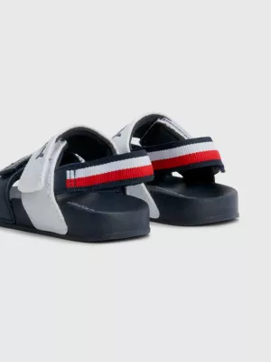 Sandálias com fecho de velcro e logotipo